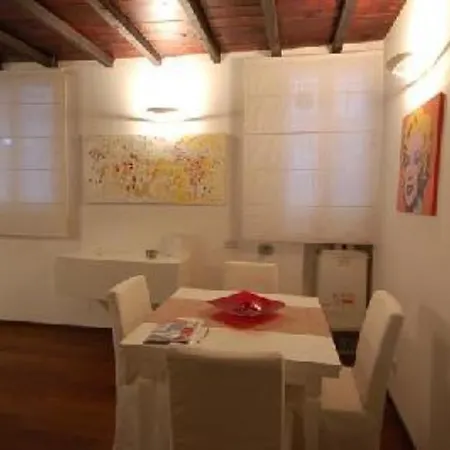 Art Home *