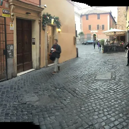 Trastevere Art ローマ